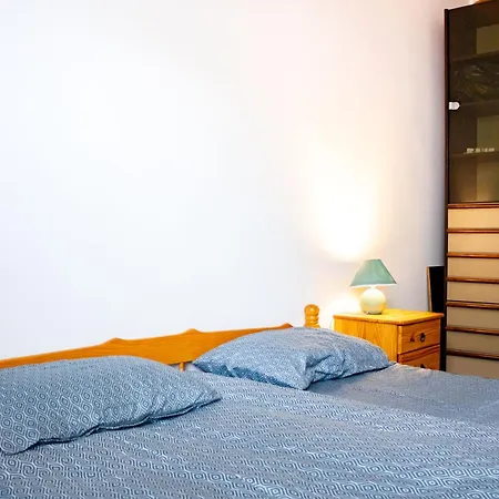 Spacious In شقة